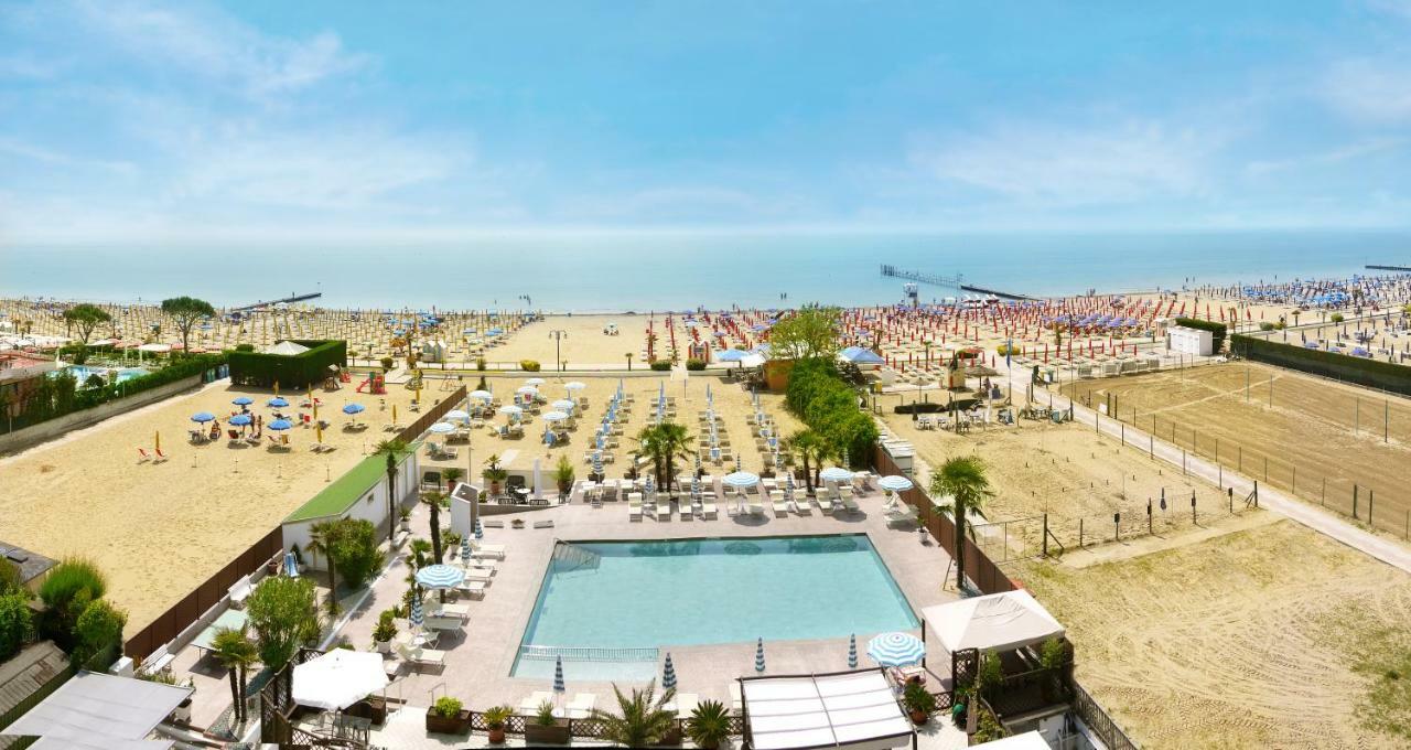Two-Bedroom Apartment Sea View,707181118:JPEG